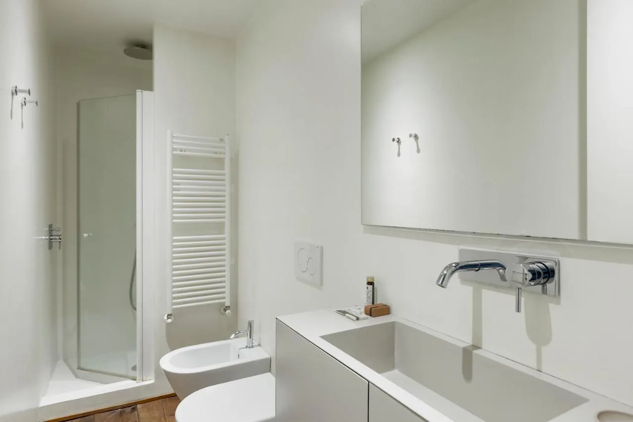 Comfort Suites Garibaldi Milan 0*,  Italy