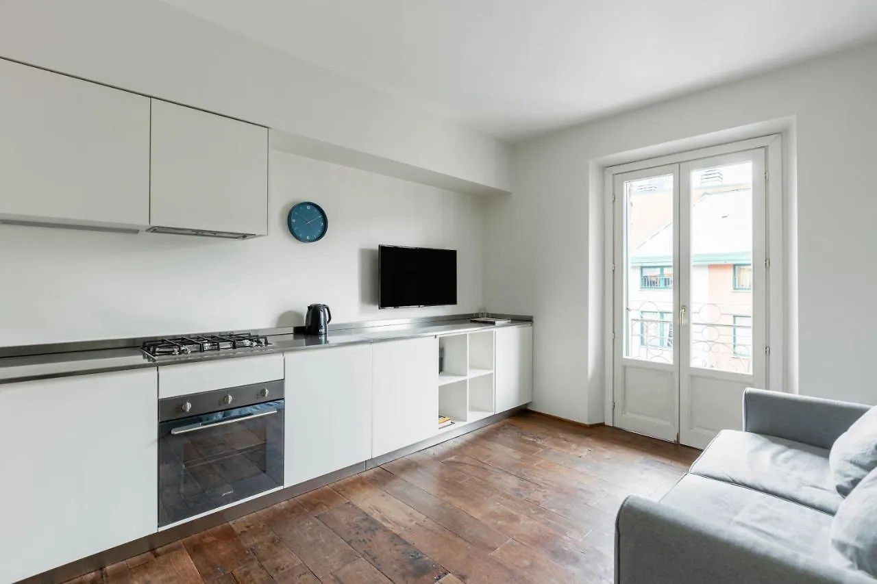 Comfort Suites Garibaldi Milan Apartment