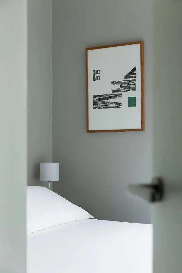 Apartment Comfort Suites Garibaldi Milan